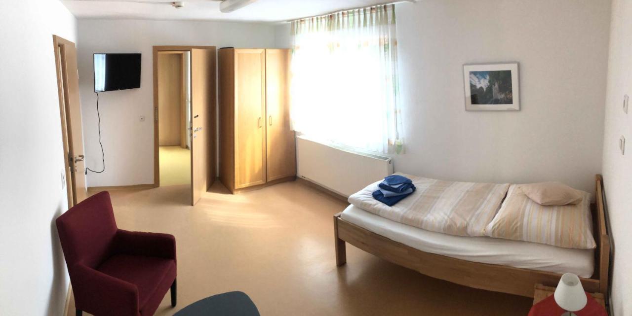 Personalwohnheim Altenpflege Foditsch Sankt Johann (Baden-Wurttemberg) Exterior foto