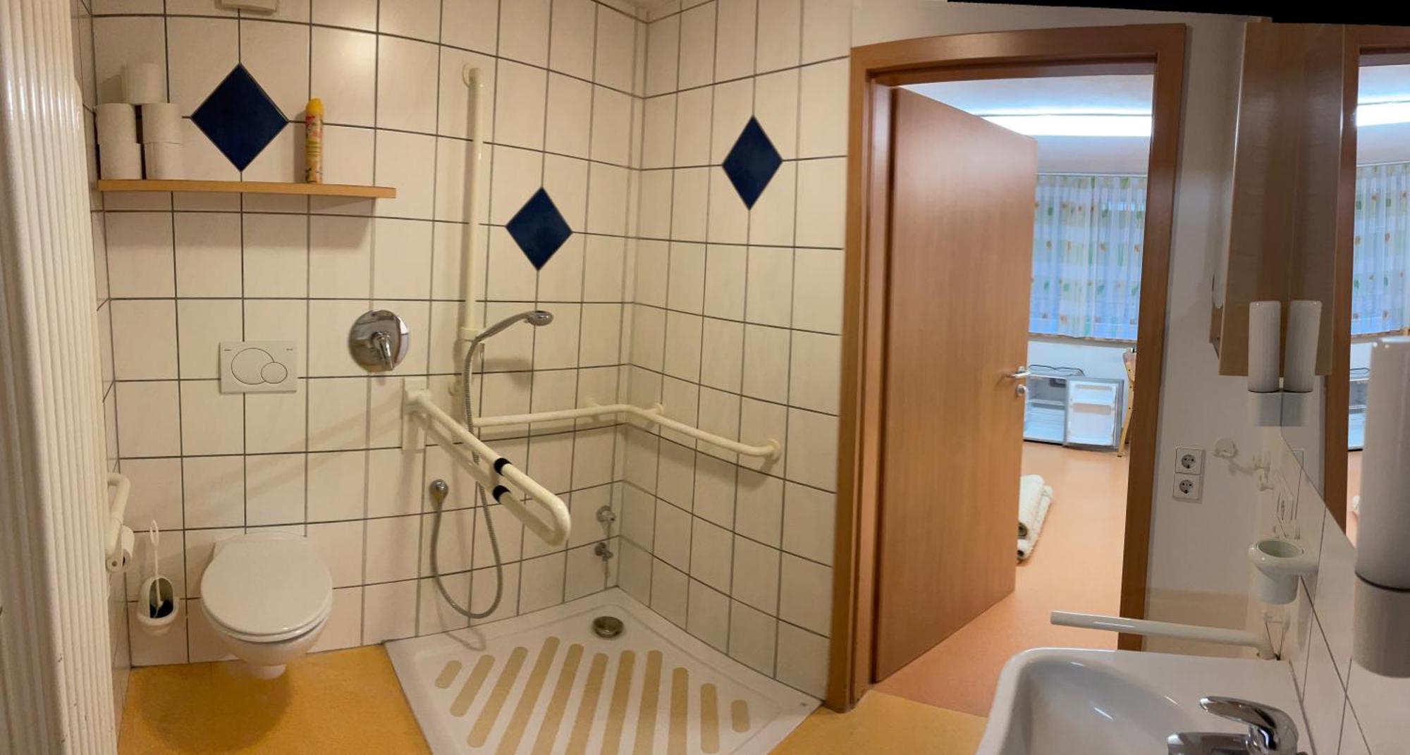 Personalwohnheim Altenpflege Foditsch Sankt Johann (Baden-Wurttemberg) Quarto foto